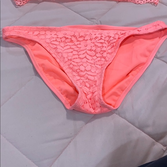 Target swimsuit bottoms - Picture 1 of 1